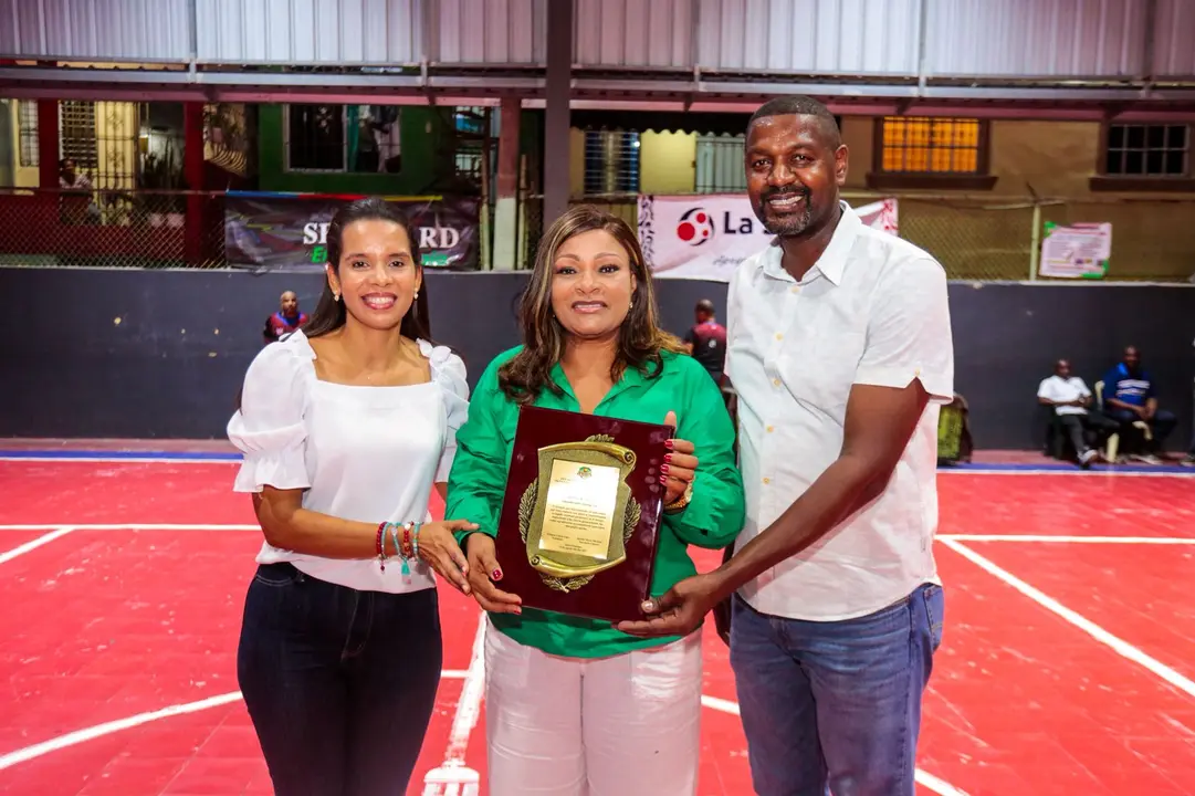 El equipo de Los Mina apabulla a Calero y mantiene invicto en TBS femenino Santo Domingo 02