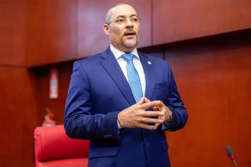 Eduard Alexis Espiritusanto, senador de la romana