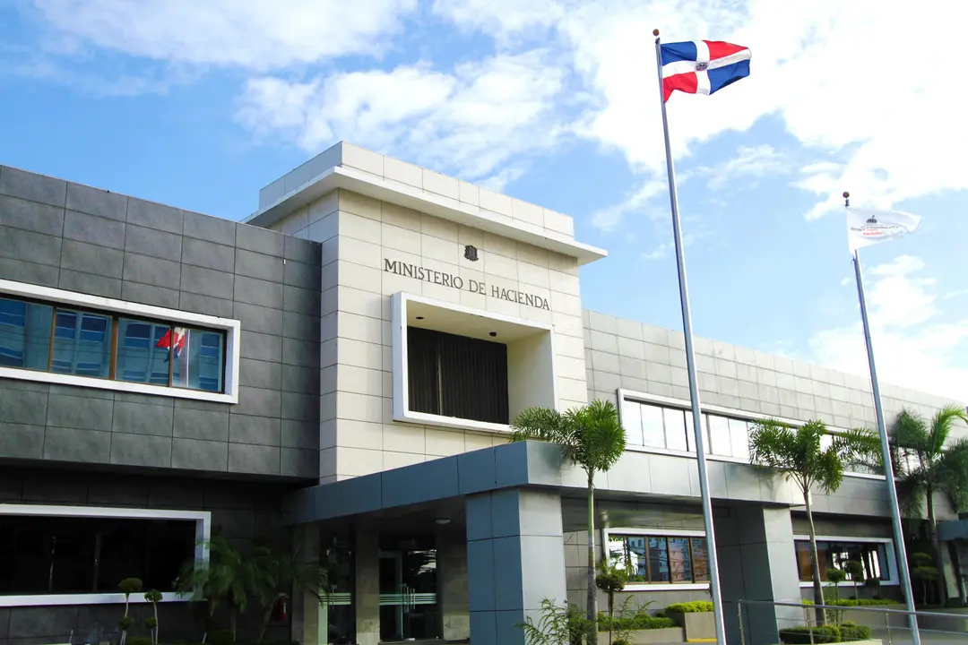 Fachada Ministerio de hacienda