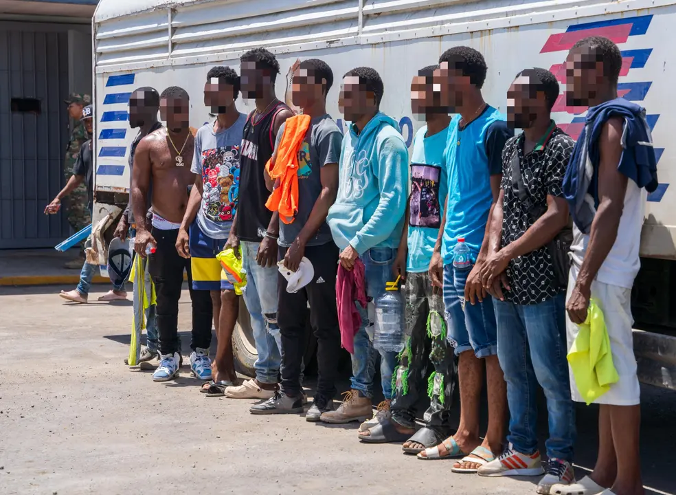 DGM informa deportaci&oacute;n de 1,174 nacionales haitianos indocumentados y la detenci&oacute;n de otros 886 individuos. | FUENTE DGM