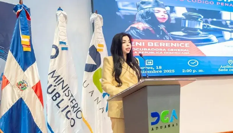 Funcionarios p&uacute;blicos vinculados a corrupci&oacute;n ser&aacute;n inhabilitados hasta 5 a&ntilde;os y no podr&aacute;n negocios con el estado dominicano | Yeni Berenice Reynoso