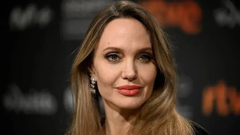Angelina Jolie| foto externa