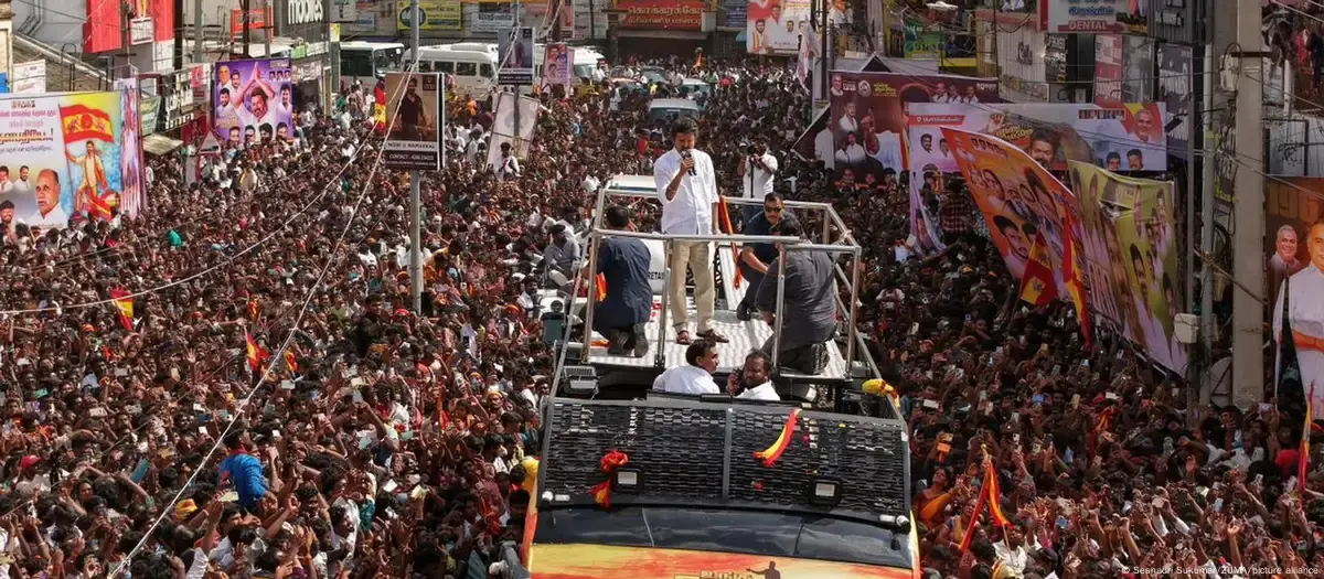 Joseph Vijay Chandrasekhar, encabezando la estampida en el&nbsp;estado de Tamil Nadu, al sur de la India | Foto externa