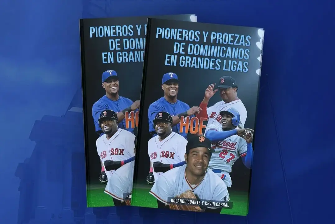 Libro sobre peloteros dominicanos entra al Sal&oacute;n de la Fama del B&eacute;isbol en EE.UU.