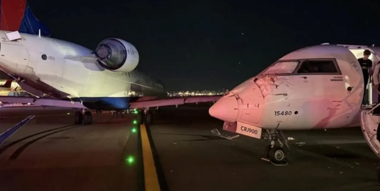 Choque entre dos aviones de Delta Connection en aeropuerto LaGuardia | FOTO EXTERNA