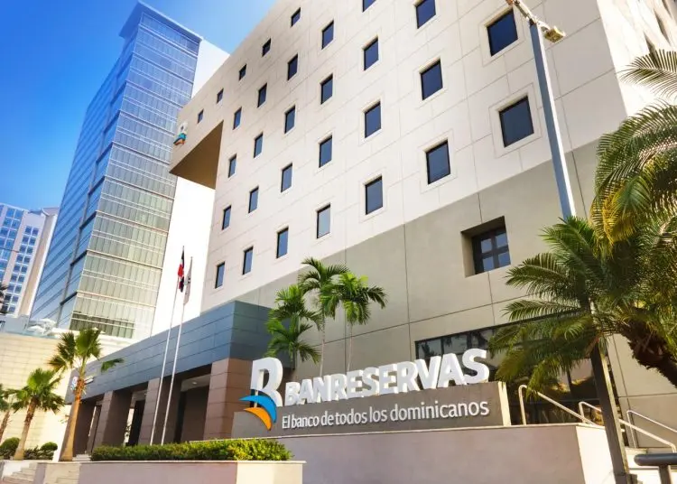 Banreservas pospone Expom&oacute;vil 2025 por el paso de la tormenta Tormenta Melissa | FOTO EXTERNA