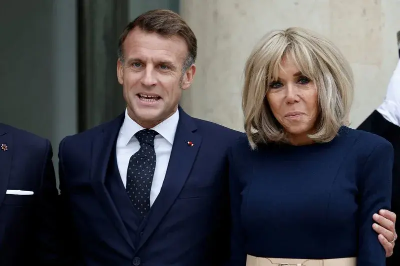 Diez personas ser&aacute;n juzgadas en Par&iacute;s por ciberacoso sexista contra Brigitte Macron | FOTO EXTERNA