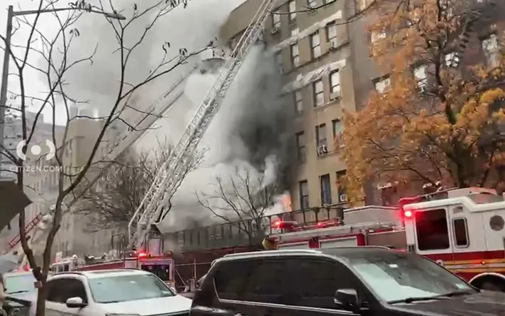 El incendio en la avenida Tremont del Bronx afect&oacute; negocios de dominicanos | FOTO EXTERNA