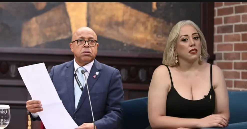 Alfredo Pacheco, presidente de la C&aacute;mara de Diputados, someter&aacute; a la justicia a la comunicadora Claudia P&eacute;rez | FOTO EXTERNA