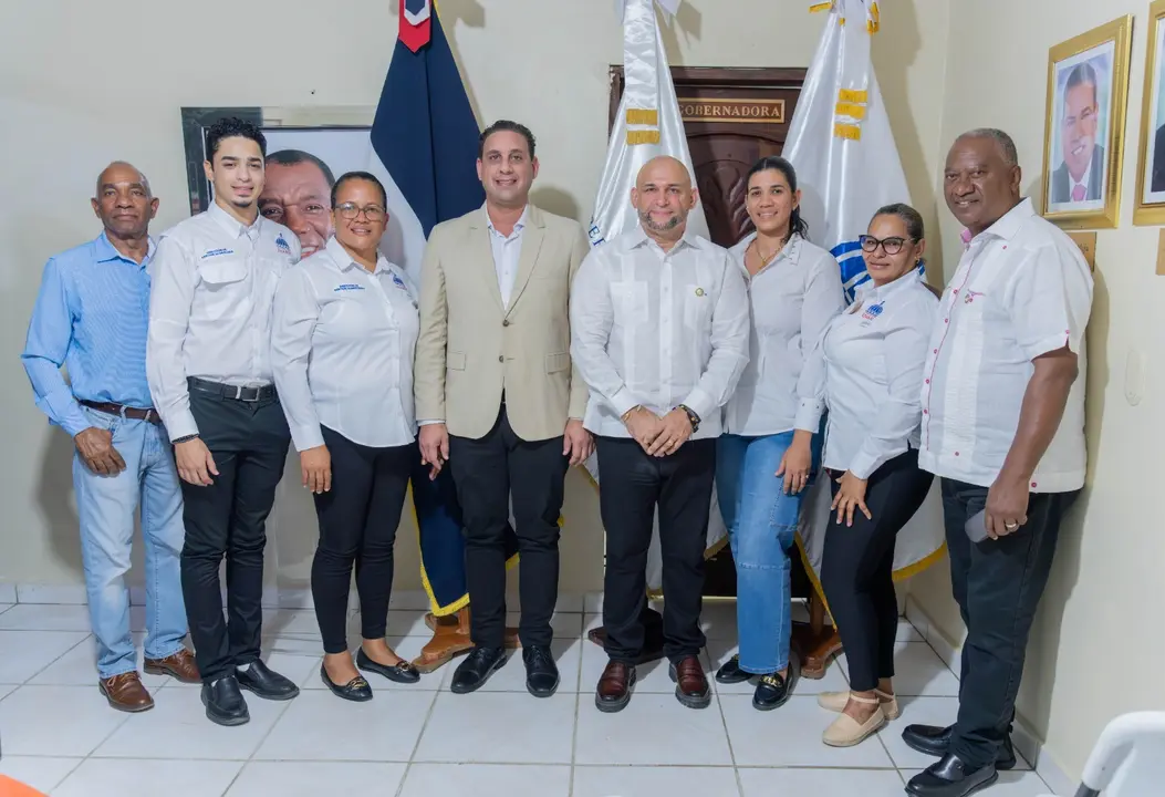 Luis Valdez, subdirector del INABIE, en el momento de la juramentaci&oacute;n del nuevo encargado regional en la Gobernaci&oacute;n Provincial. | FOTO EXTERNA