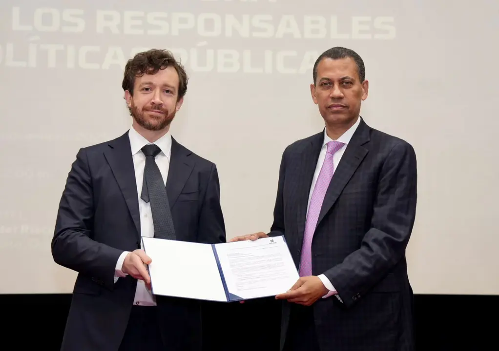 Guido G&oacute;mez Mazara, presidente del Indotel, durante el anuncio del programa de becas enfocado en los riesgos de ciberseguridad que afronta el pa&iacute;s | FOTO EXTERNA