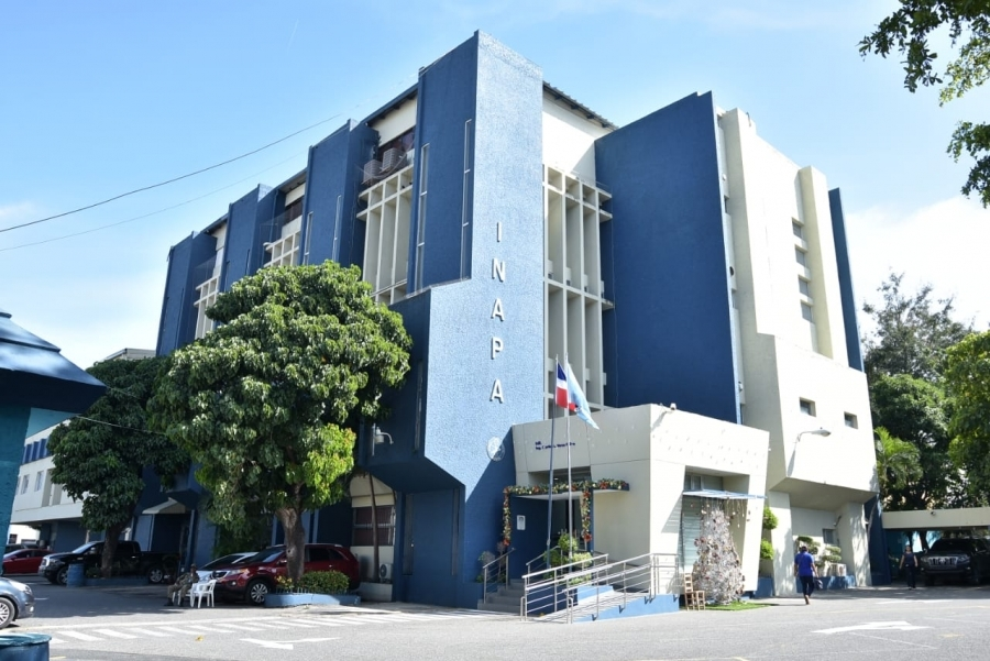 El informe recomienda remitir a los responsables al Ministerio P&uacute;blico si se confirman indicios penales. | Sede de INAPA | FOTO EXTERNA