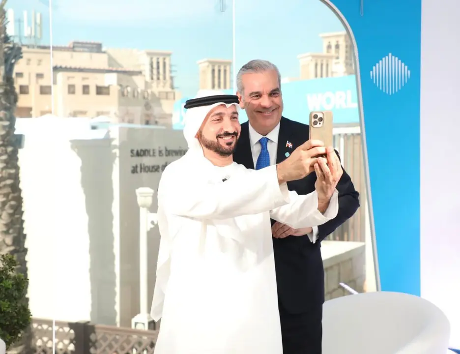 El presidente Luis Abinader fue entrevistado por Abu Dhabi TV en el marco de la Cumbre Mundial de Gobiernos 2026. | FOTO EXTERNA