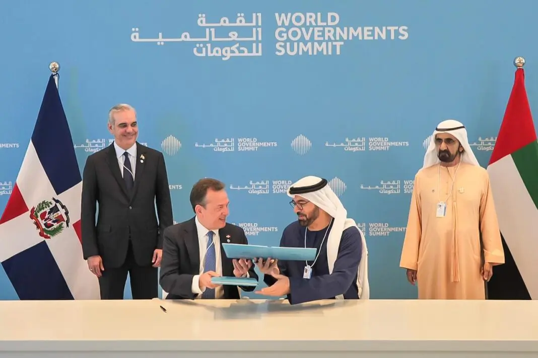El presidente Luis Abinader y el jeque Mohammed bin Rashid Al Maktoum fungieron como testigos de honor. | FOTO EXTERNA