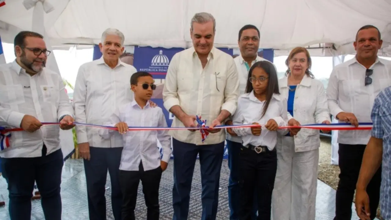 Abinader constanza