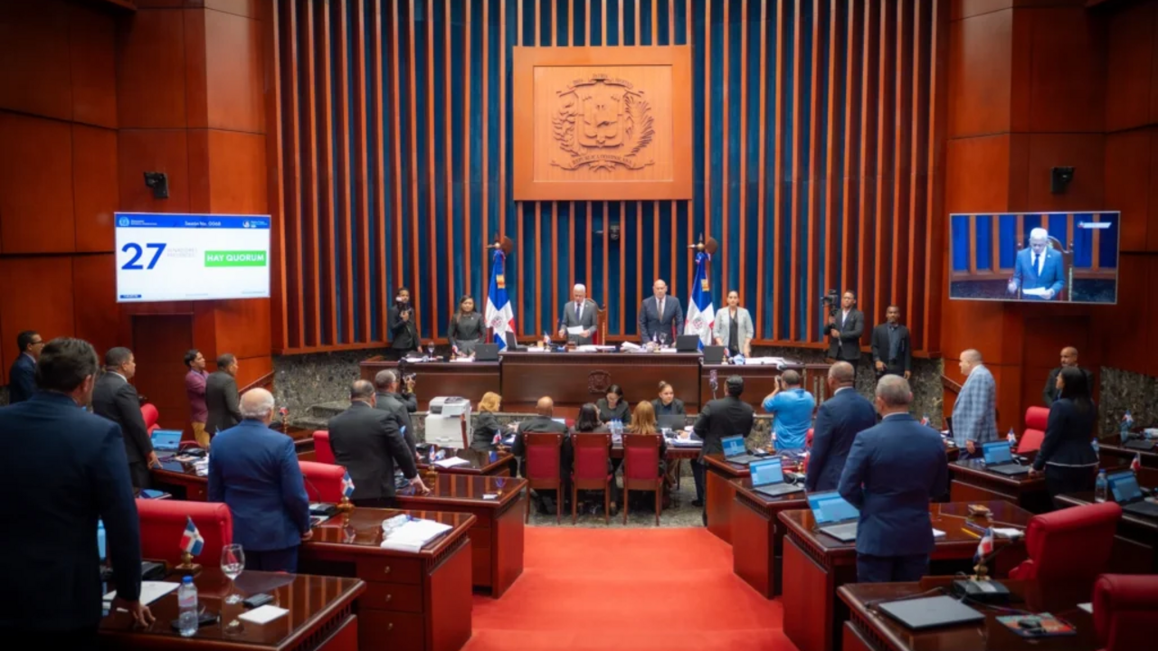 El Senado publicar&aacute; el C&oacute;digo Penal como ley si Abinader no lo promulga antes del 10 de agosto