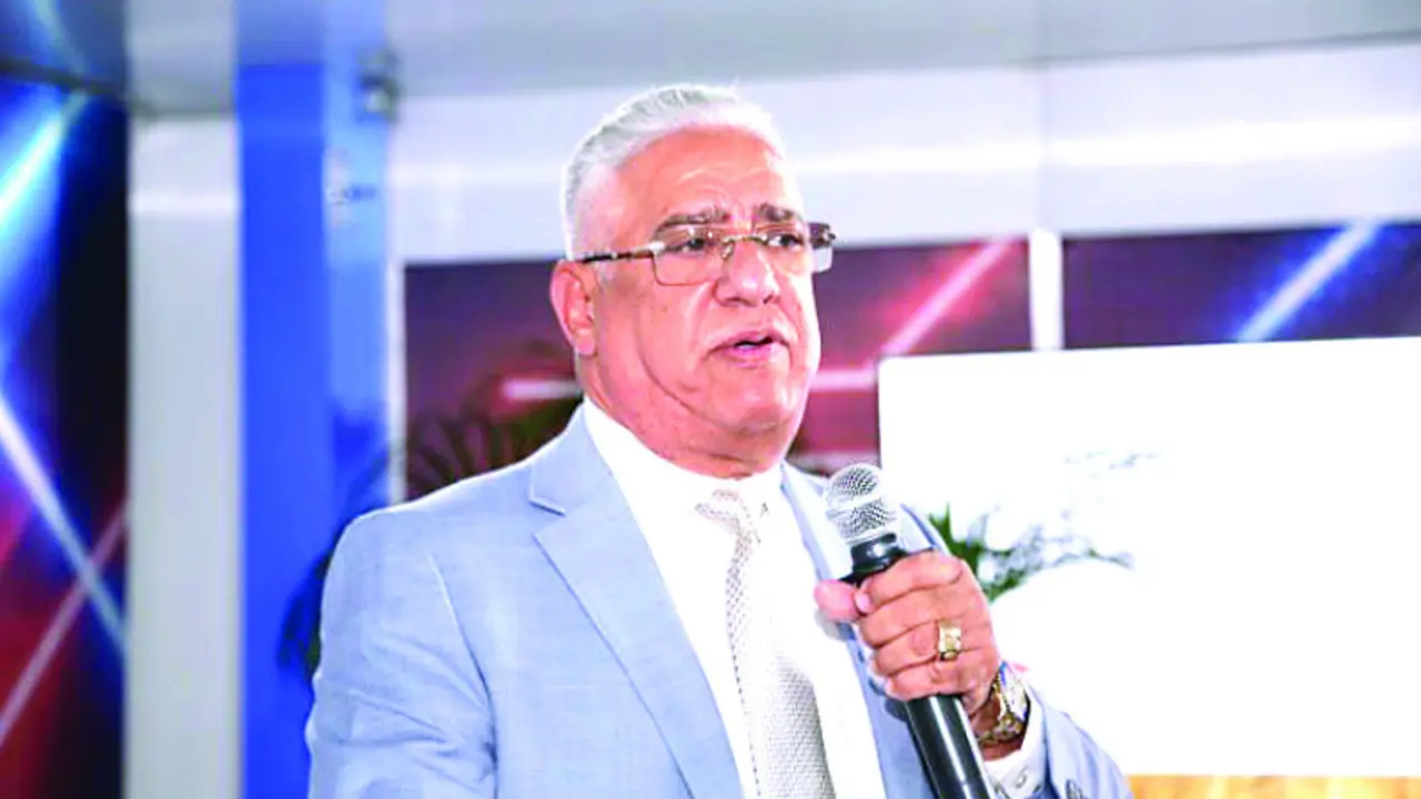 El doctor Severo Mercedes, jefe de la Residencia de Cirug&iacute;a Pl&aacute;stica, Est&eacute;tica y Reconstructiva del Hospital Salvador B. Gautier (fuente: List&iacute;n Diario)