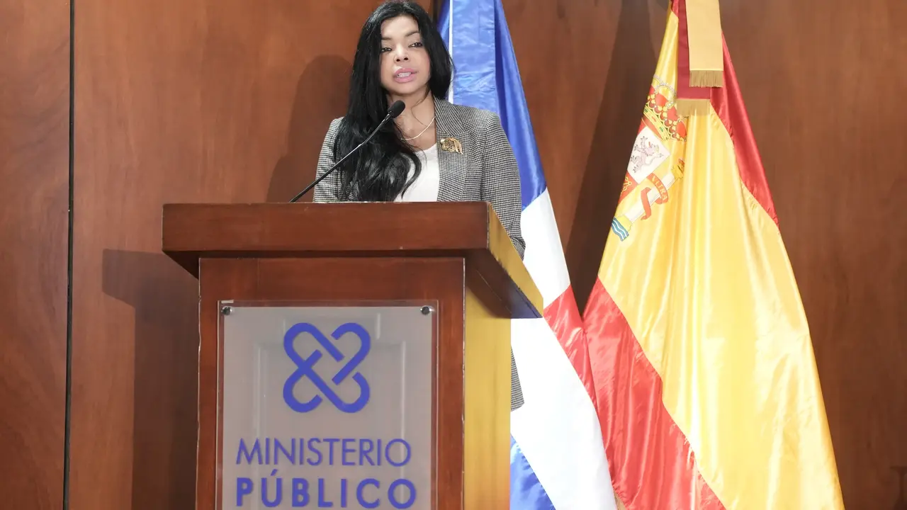 Yeni Berenice Reynoso, procuradora general de la Rep&uacute;blica (foto externa)