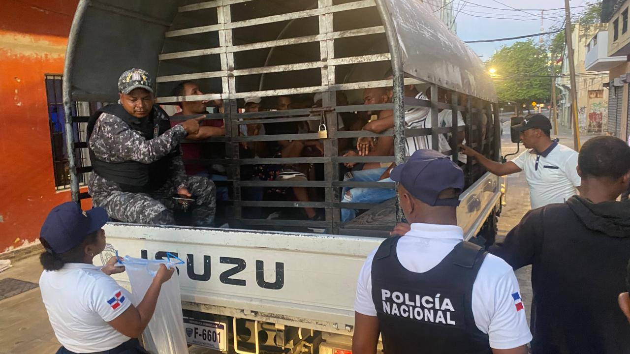 Detenidos l Foto externa