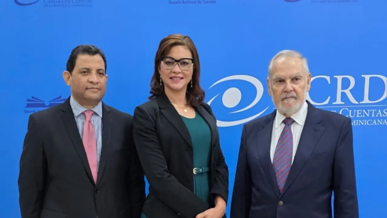 C&aacute;mara de Cuentas y SISALRIL socializan impacto de la seguridad social en la ciudadan&iacute;a.