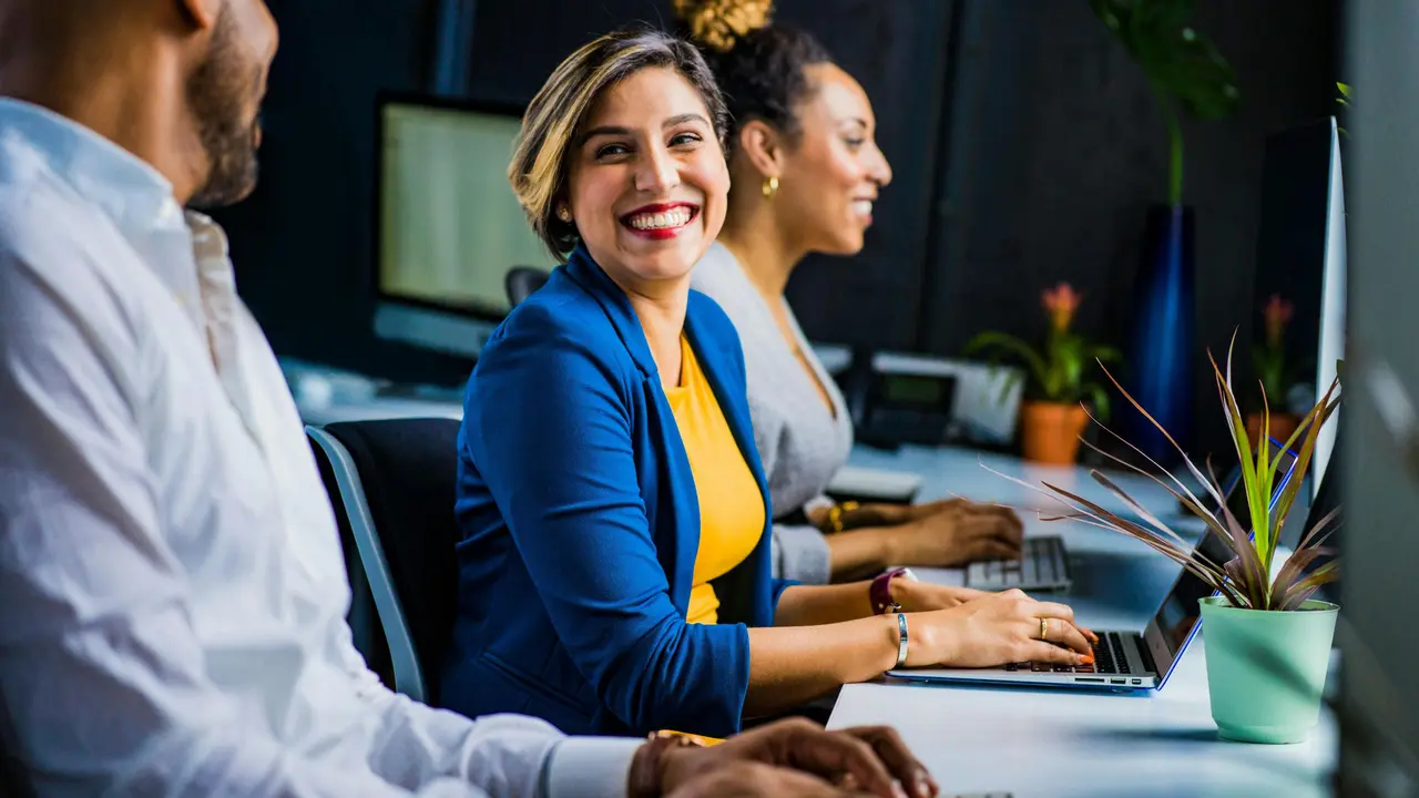 10 empleos que requieren poca experiencia y pagan m&aacute;s de $50 la hora