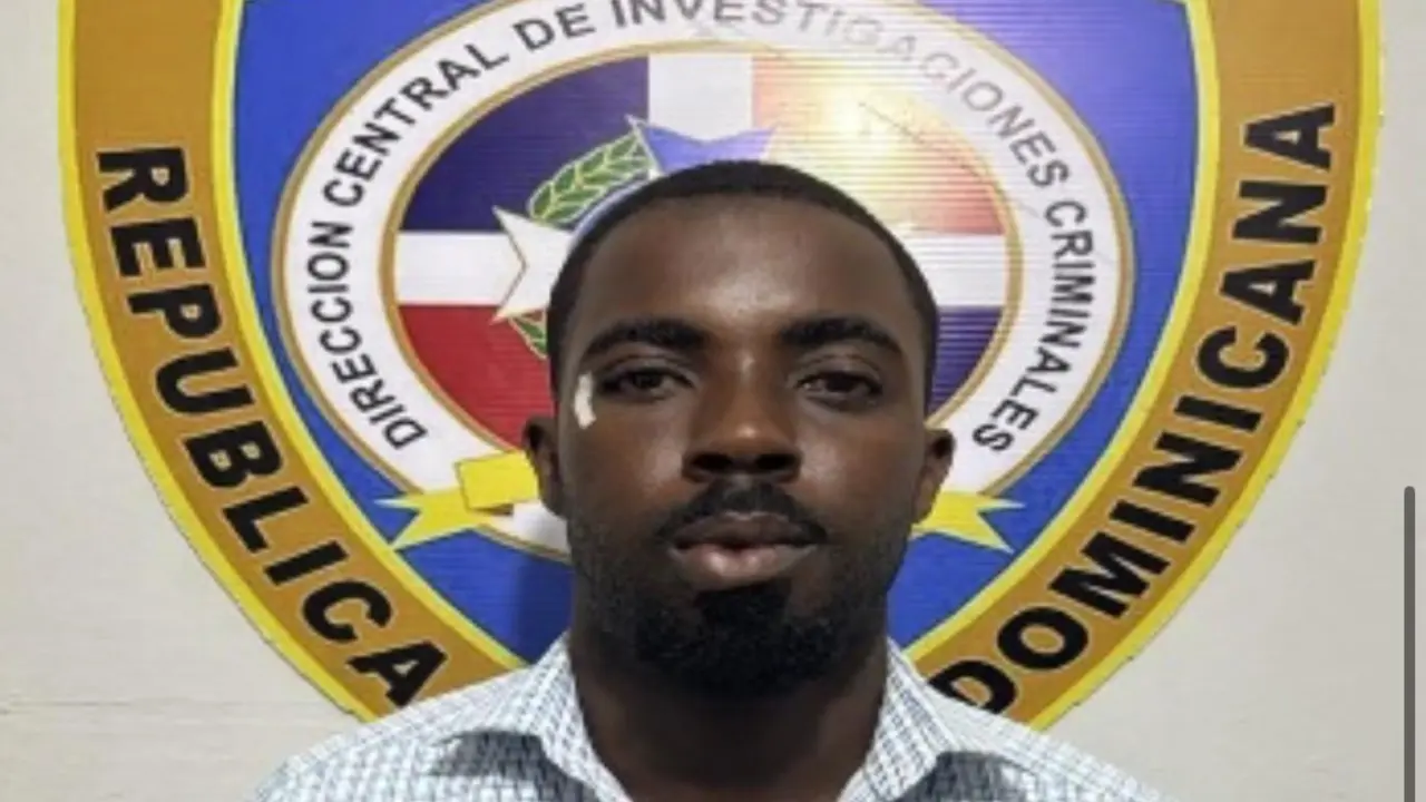 Detenido (Robert Mart&iacute;nez Cuevas) | El detenido Robert Mart&iacute;nez Cuevas (a) &ldquo;Rafelito&rdquo; fue puesto a disposici&oacute;n del Ministerio P&uacute;blico tras su apresamiento | FOTO EXTERNA