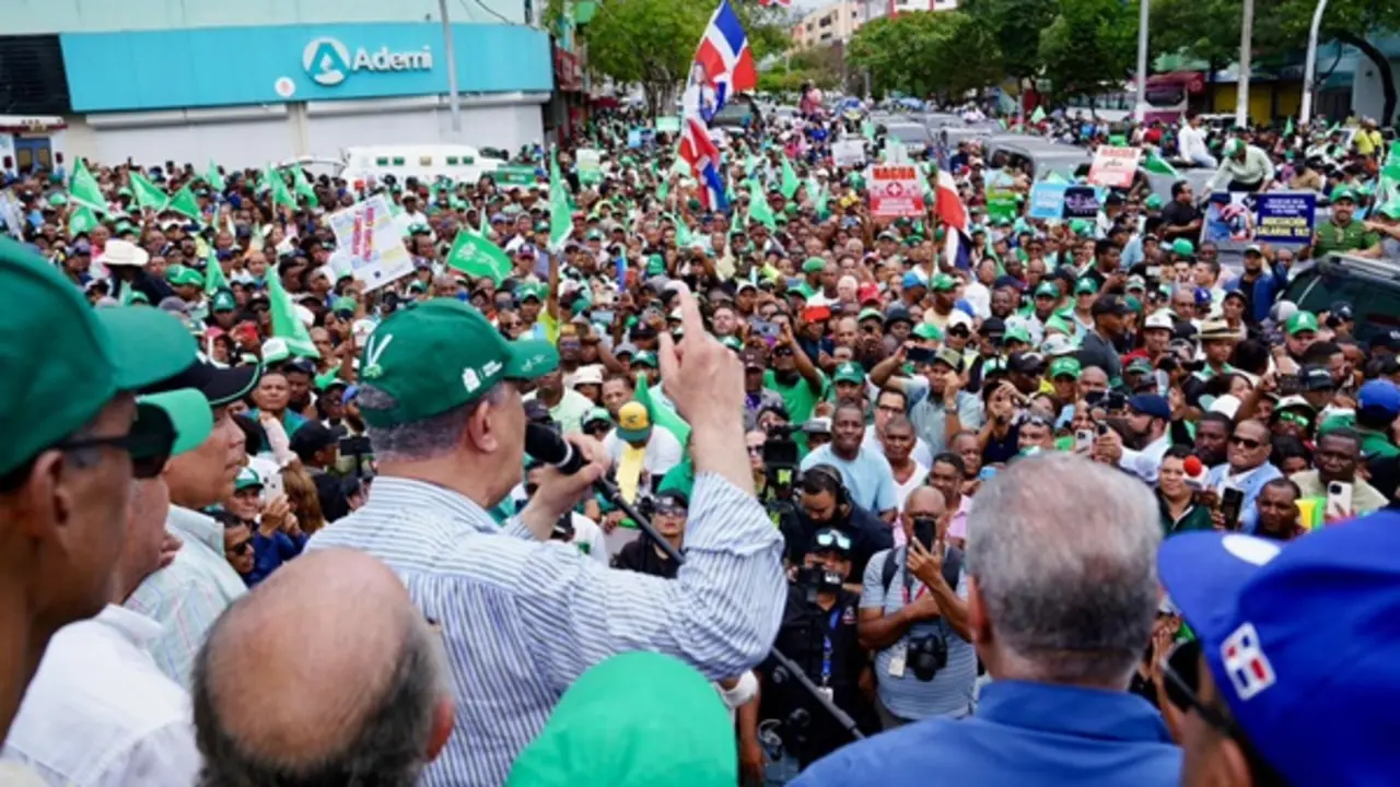 La Junta Central Electoral advirti&oacute; a la Fuerza del Pueblo que no debe mezclar protestas sociales con actos de propaganda pol&iacute;tica | FOTO EXTERNA.