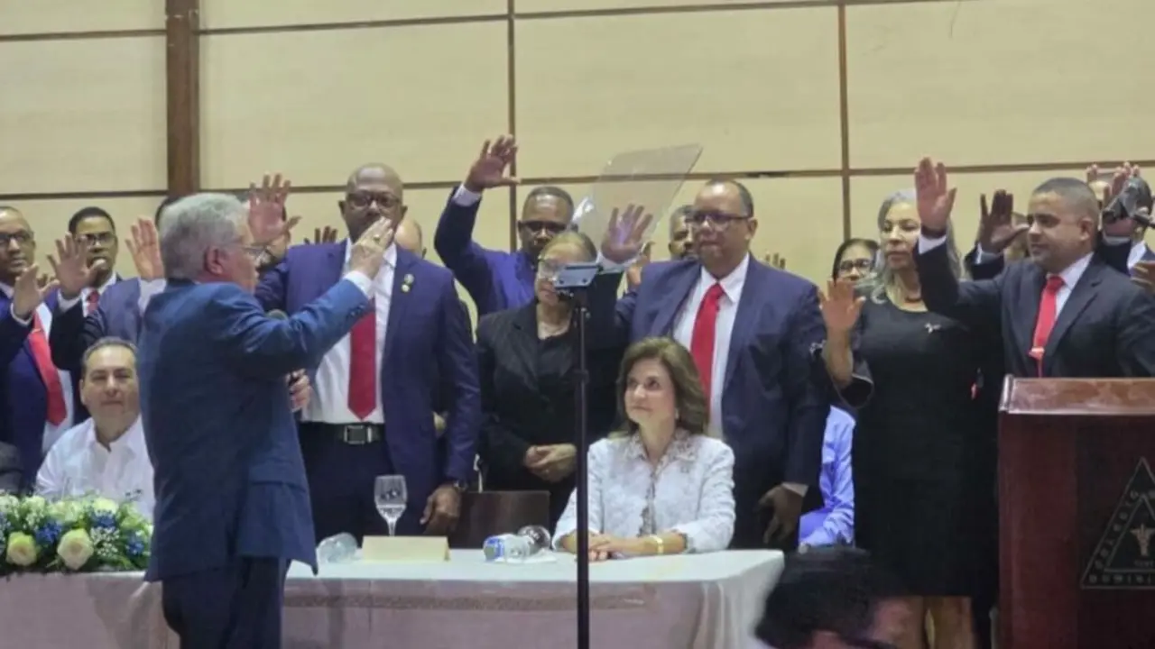 Acto de juramentaci&oacute;n de la nueva directiva del CMD | FOTO EXTERNA