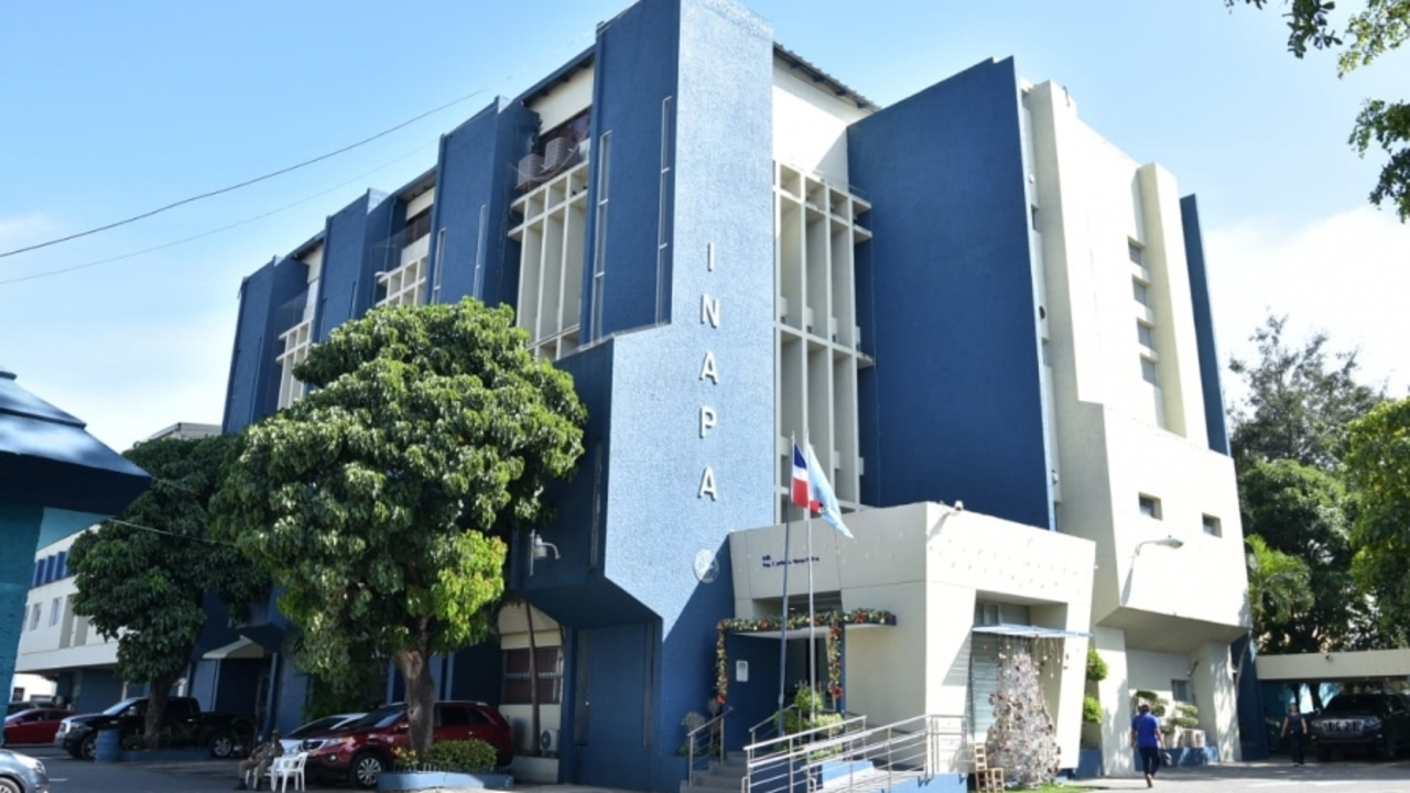 El informe recomienda remitir a los responsables al Ministerio P&uacute;blico si se confirman indicios penales. | Sede de INAPA | FOTO EXTERNA