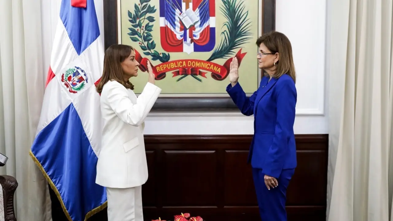 La vicepresidenta Raquel Pe&ntilde;a encabez&oacute; la toma de posesi&oacute;n de la nueva directora de Sup&eacute;rate | FOTO EXTERNA