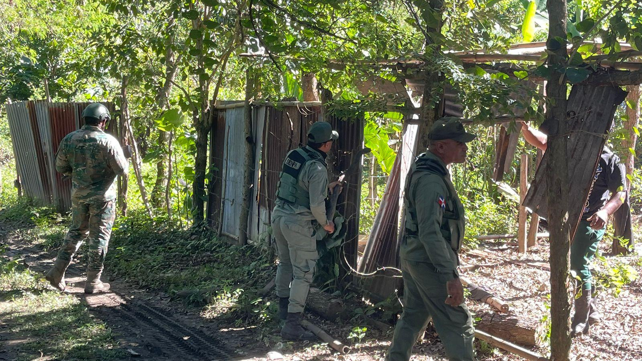 Las autoridades notificaron a los ocupantes de viviendas habitadas para que desalojen antes de ser sometidos a la justicia | FOTO EXTERNA