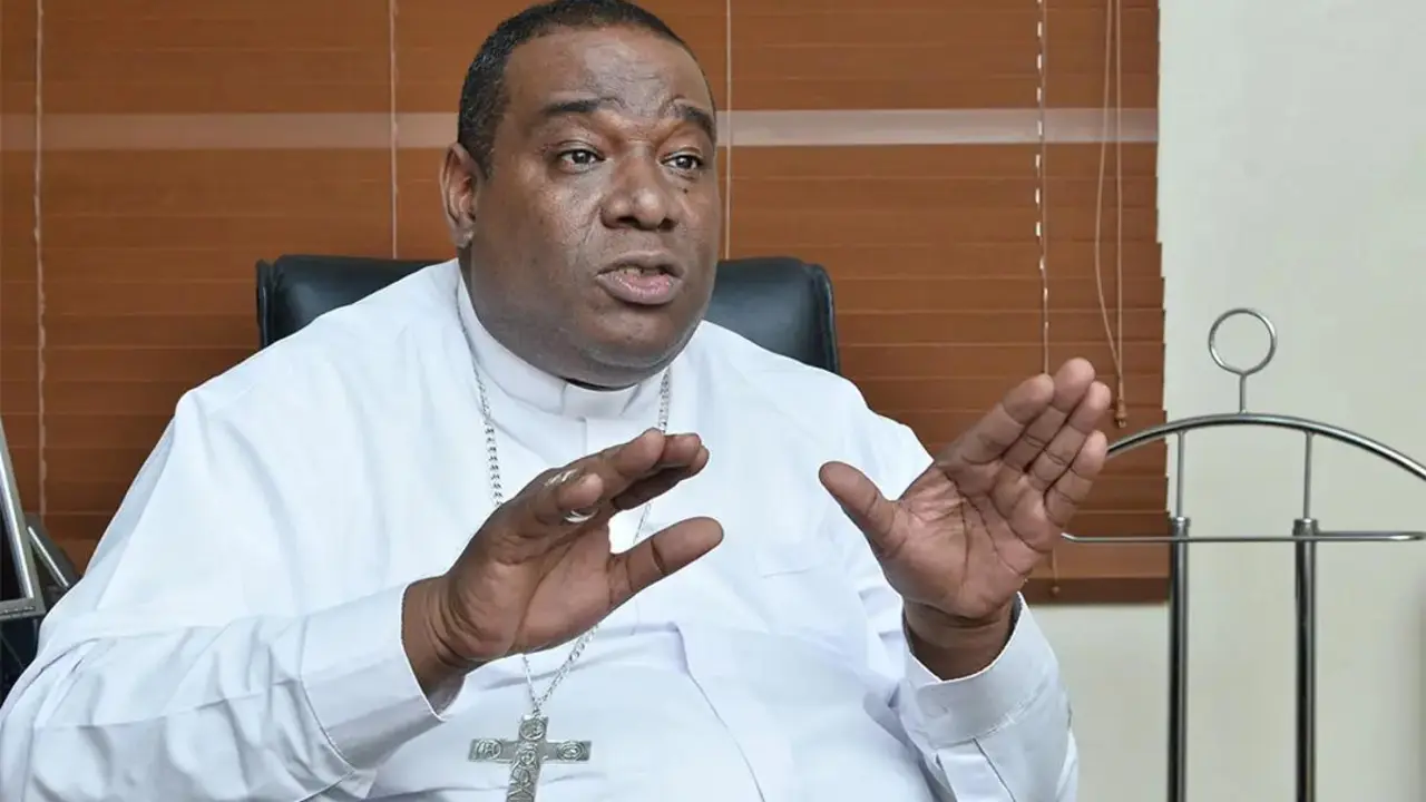 Monse&ntilde;or Castro Marte sugiri&oacute; la medida como una soluci&oacute;n inmediata mientras se construye el desv&iacute;o definitivo. | FOTO EXTERNA