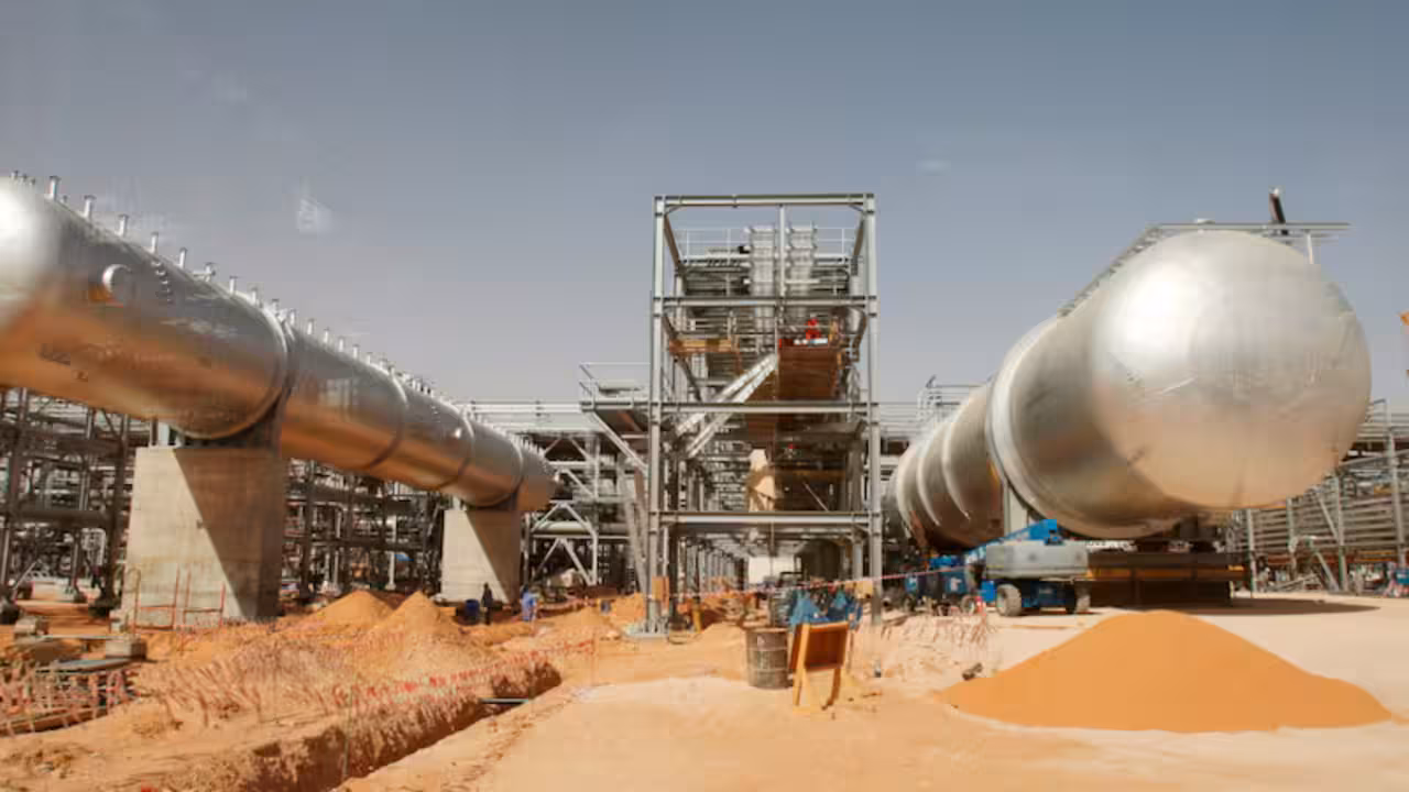 Los mercados energ&eacute;ticos globales reaccionaron con fuertes incrementos tras la ofensiva militar en Oriente Medio. | FOTO EXTERNA