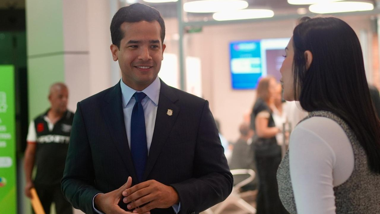 Omar Fern&aacute;ndez, senador del Distrito Nacional. | FOTO EXTERNA