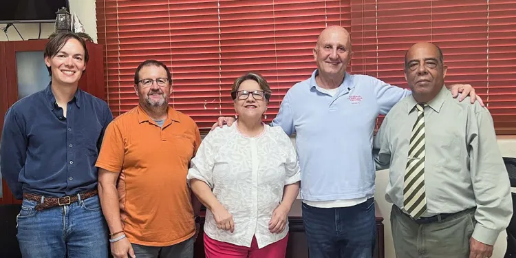 William Nicewonger, Paul Kucera, Gloria Ceballos, directora de Indomet; Lixion Ávila, NHC; y Miguel Campusano | FOTO EXTERNA