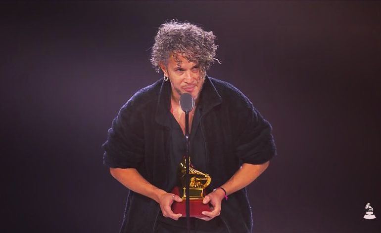 Vicente García celebra su premio. | FOTO EXTERNA